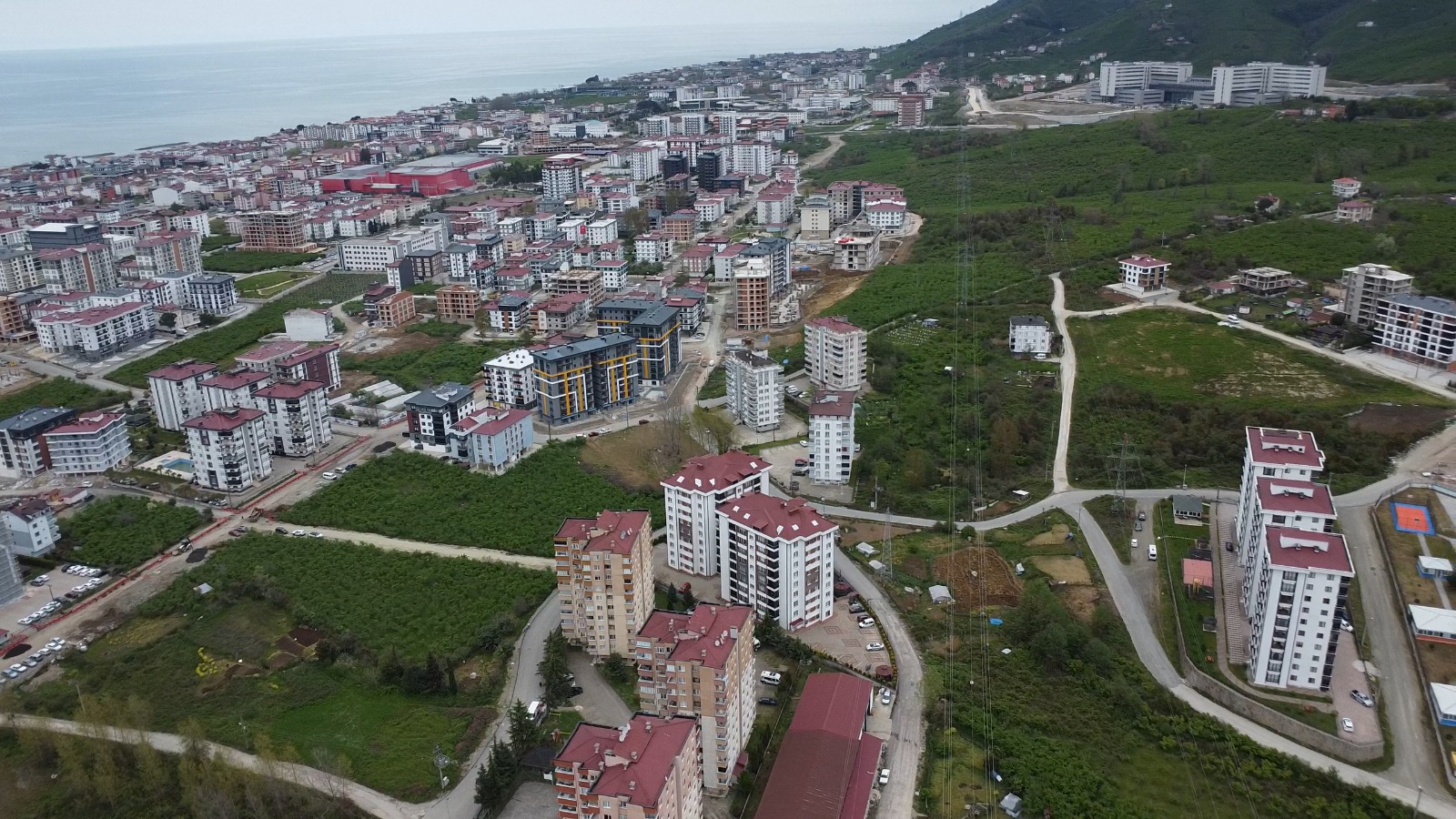 CUMHURİYET MAH. ORDU LİFE SİTESİNDE SATILIK 3+1 DAİRE